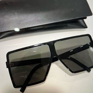 Saint Laurent Betty sunglasses